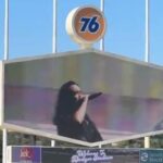 ドジャースタジアムでクリスピーナッツがライブ！見てはいけないモノを見ｔ…