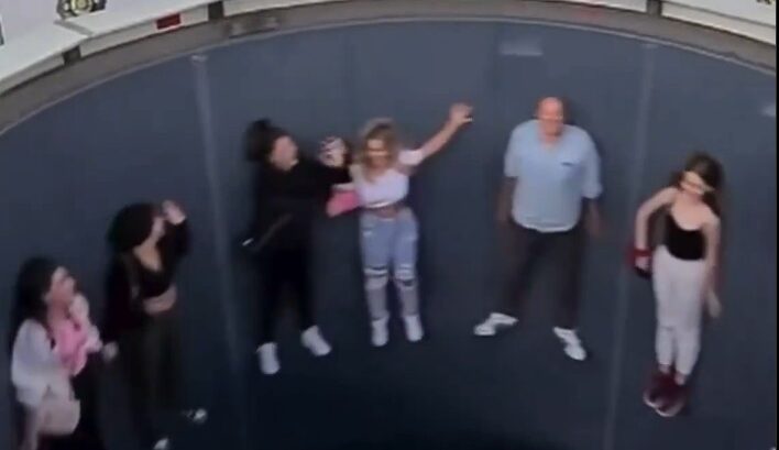 トルコ　遊具　遠心力　ポコねっと　Amazon