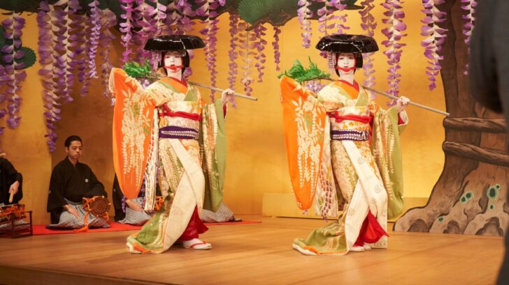 国宝　ポコねっと　Amazon　トム・クルーズ